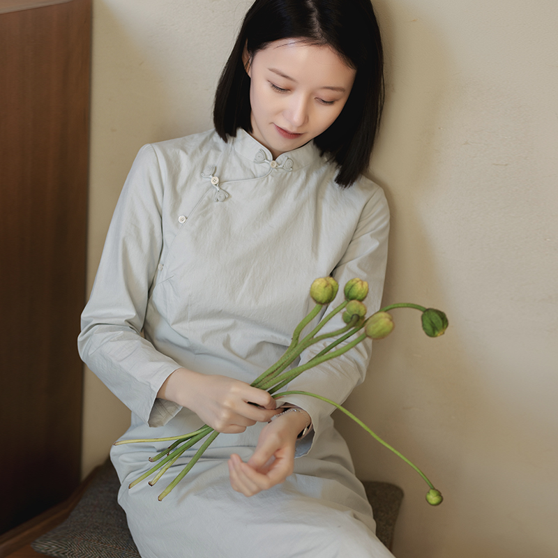 不.退换6-23CXC-019【碧草柔蓝】前世今生复古温婉轻中式修身旗袍 - 图0