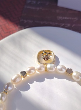 原创女珍珠云贝玫瑰花金手链礼物