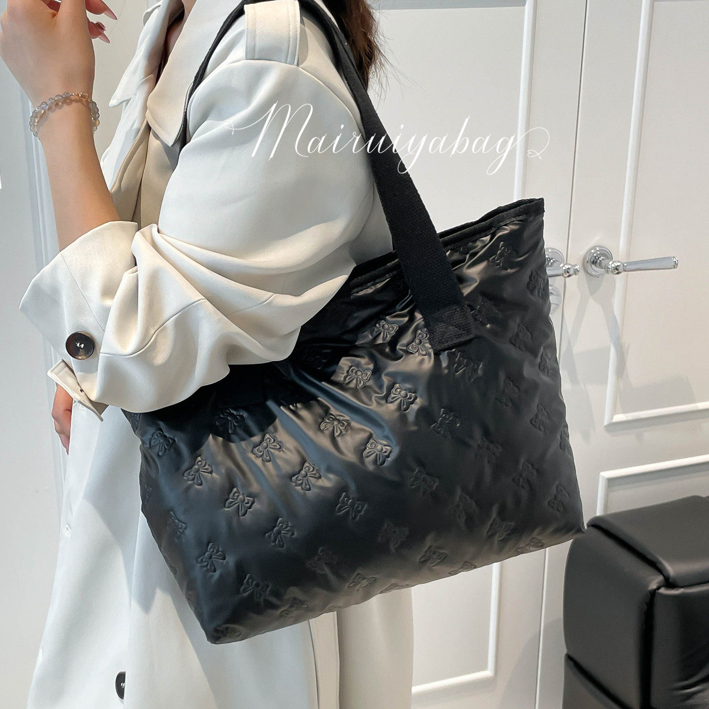 秋冬大容量棉服包包女2025新款单肩上课通勤包小众休闲百搭托特包,淘宝优惠券,粉丝福利购,淘宝优惠卷