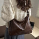 Retro niche design large capacity commuter tote bag
