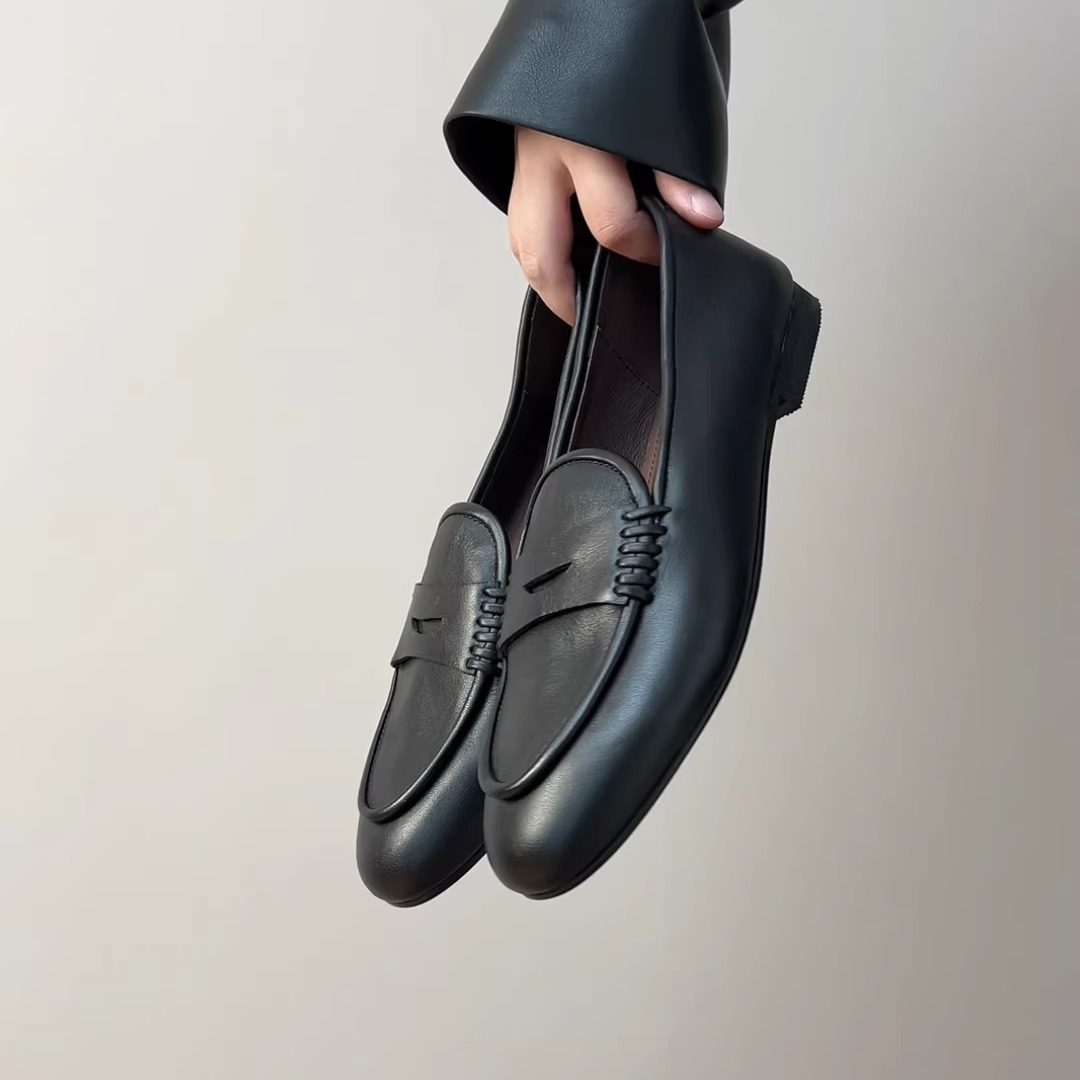 RubyL/1cm老钱风牛皮乐福鞋女金属扣一脚蹬平底百搭豆豆鞋时尚,淘宝优惠券,粉丝福利购,淘宝优惠卷