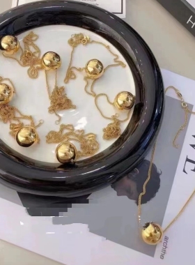 法式简约气质亮面金属大球钛钢锁骨项链日韩INS网红个性饰品