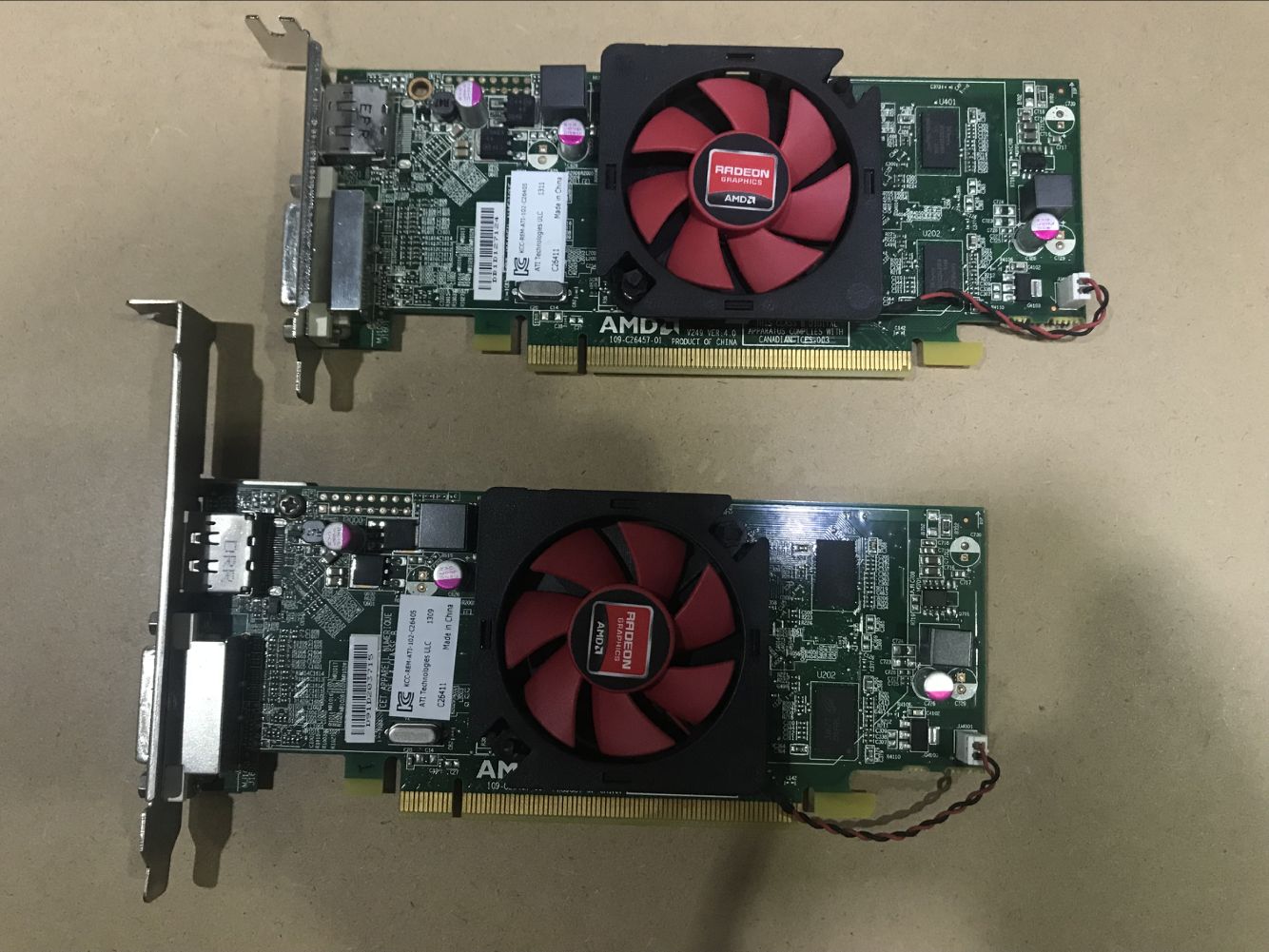 DELL原装拆机HD6450 HD7470 1G D3 显卡 刀卡 C264 DVI+DP 支持2K - 图1