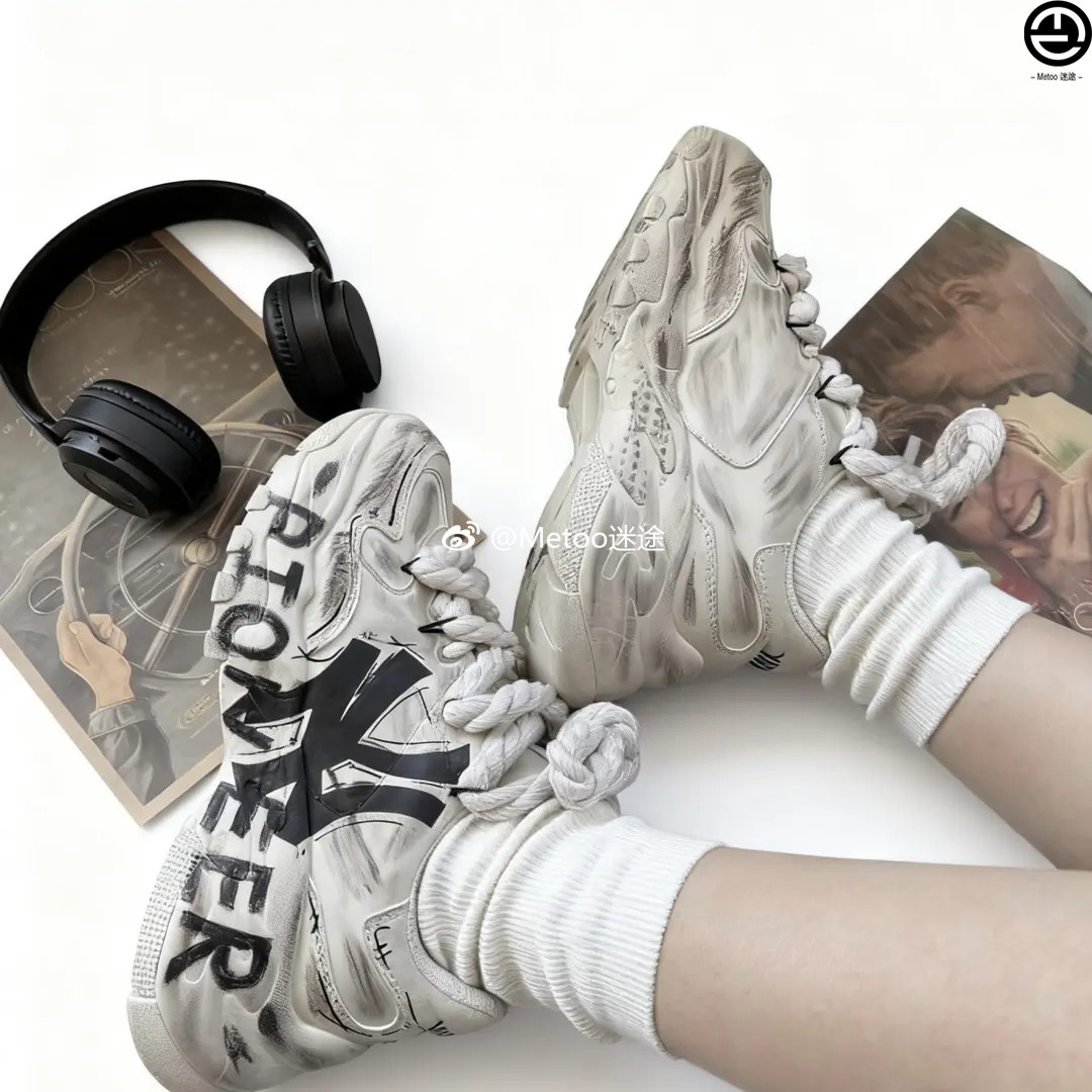 正品定制球鞋 MLB Big Ball Chunky 沙漠风暴做旧厚底增高老爹鞋,淘宝优惠券,粉丝福利购,淘宝优惠卷