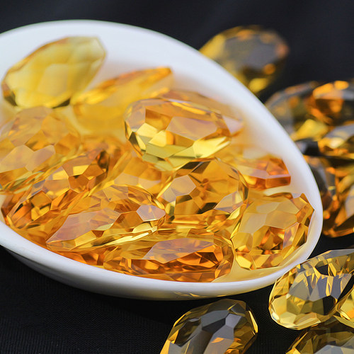 碧雅天然黄水晶正品原石切面送裸石 碧雅项坠/吊坠