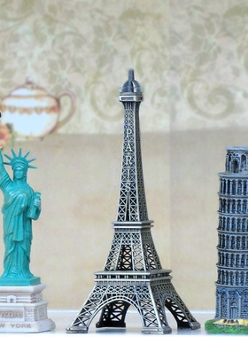 比萨斜塔地标建筑汽车树脂工艺品