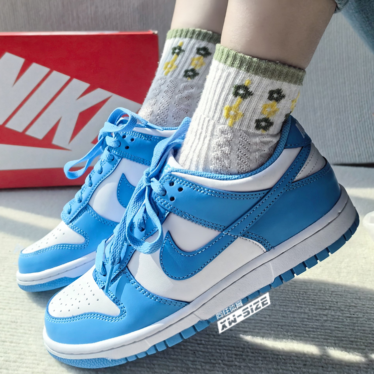 向往体育Nike/耐克Dunk Low女子北卡蓝复古经典板鞋CW1590-103-图0