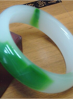 珠宝玉器A级玻璃冰底飘绿花手镯