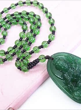 新疆和田碧玉守护神菠菜绿珠项链