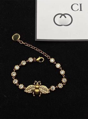 复古做旧蜜蜂吊坠项链女镶钻黄铜朋克叠戴时尚个性小众锁骨链轻奢