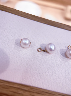 天然珍珠18K金吊坠女款