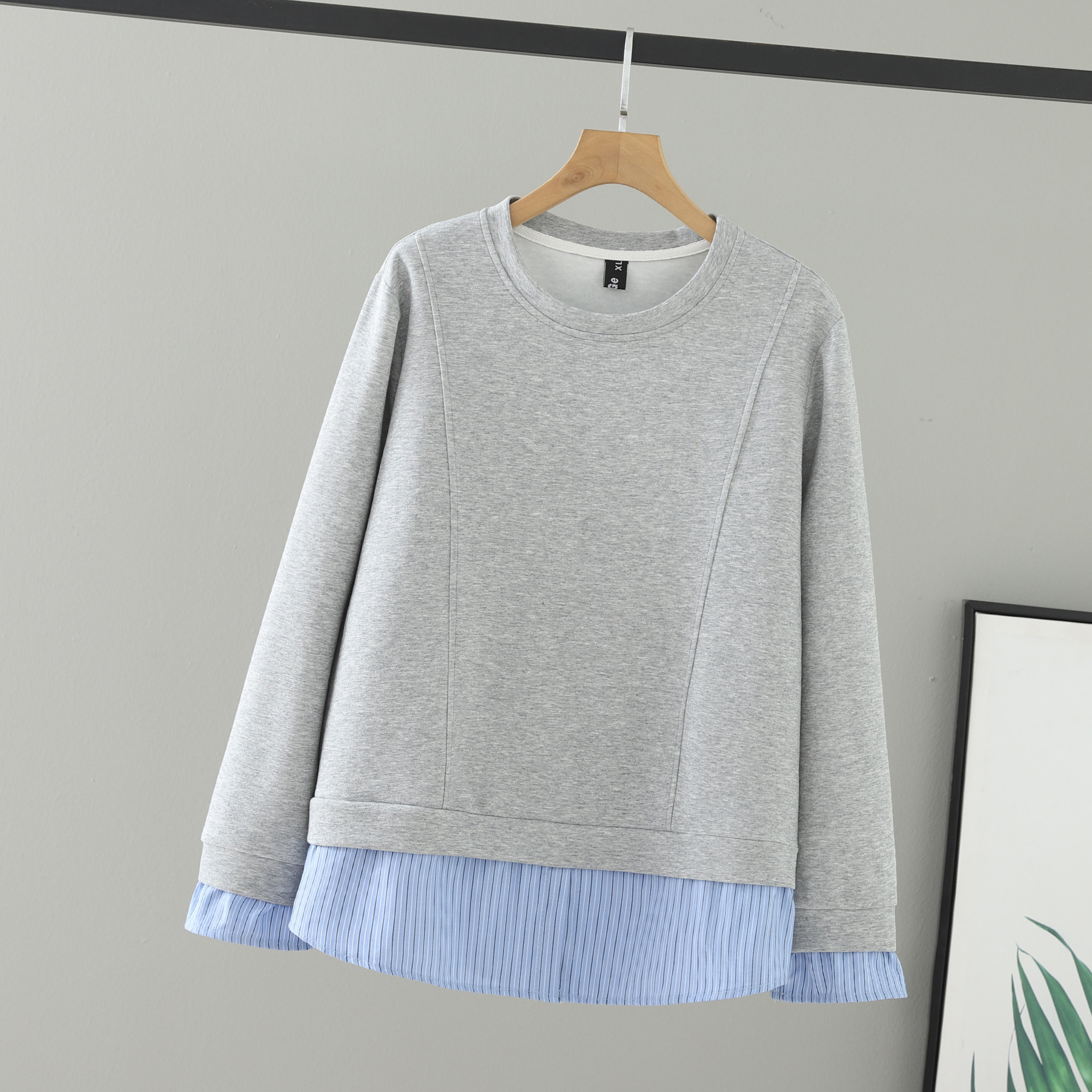 大码女装秋装2025胖mm中年减龄格子拼接假两件上衣微胖圆领女卫衣,淘宝优惠券,粉丝福利购,淘宝优惠卷