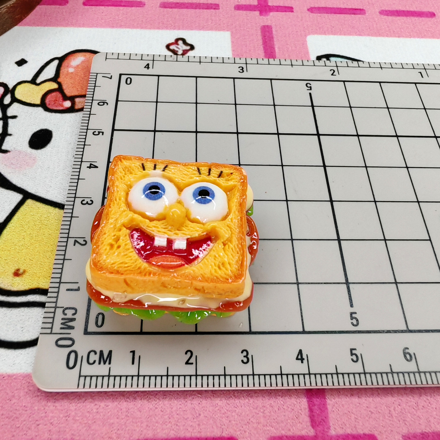 微缩树脂diy汉堡海绵宝宝KT猫饼饼食玩立体摆件过家家娃屋玩具,淘宝优惠券,粉丝福利购,淘宝优惠卷