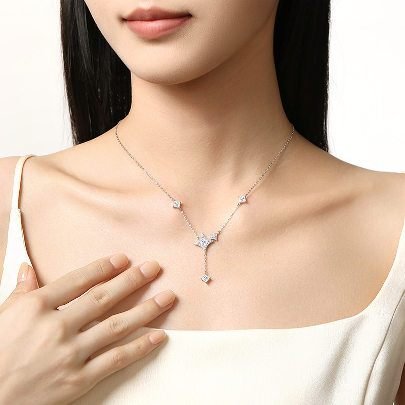 周大生DC璀璨星辰系列日月夜星芒项链纯银锁骨链送女生节日礼物