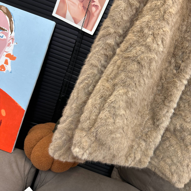 EW好rua！软而有骨的秋冬底气 皮草常规版 带内衬,淘宝优惠券,粉丝福利购,淘宝优惠卷