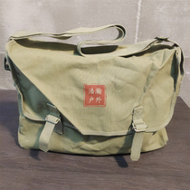 Six 80s old fashioned earth yellow hiking newsletter bag large capacity canvas satchel with zipped dark pocket single shoulder bag