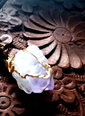 福百瑞珠宝 天然淡紫晶簇原石缠绕手作蜡绳吊坠