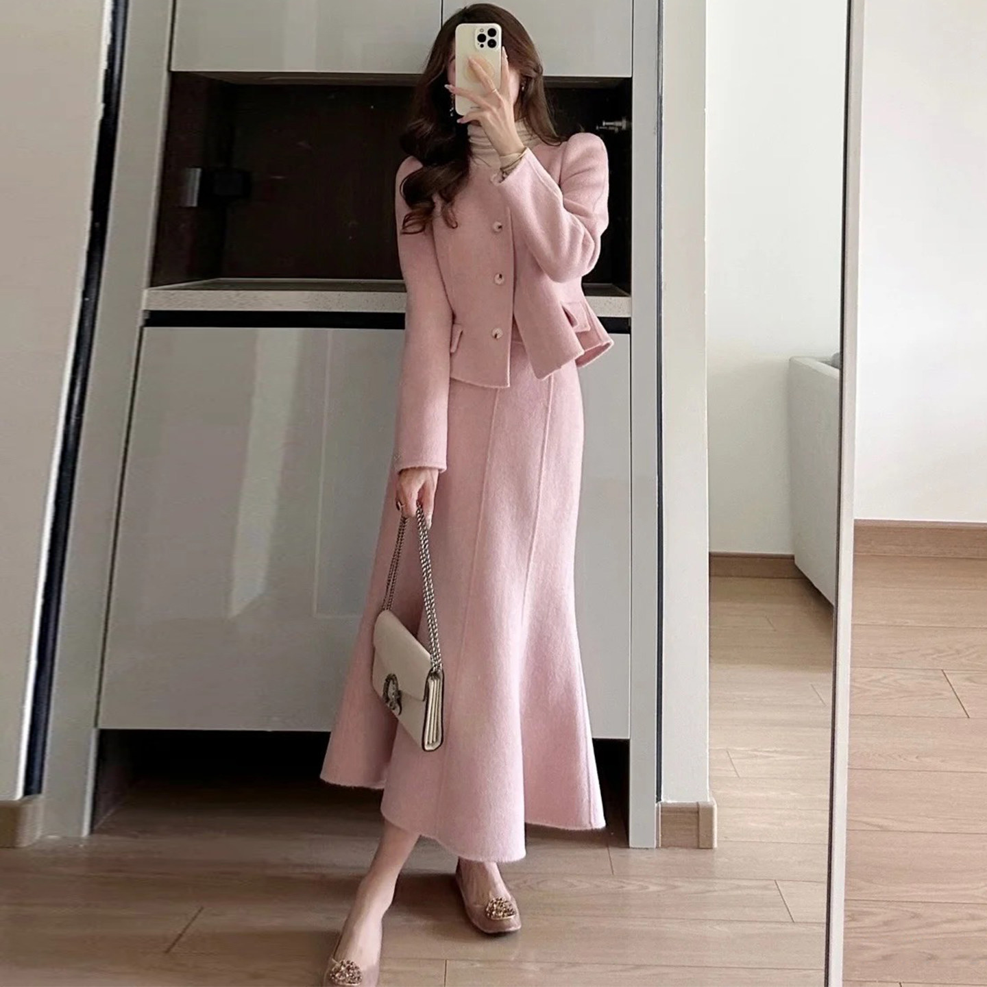 粉色小香风呢子套装女秋冬高级感千金气质名媛外套半身裙两件套,淘宝优惠券,粉丝福利购,淘宝优惠卷