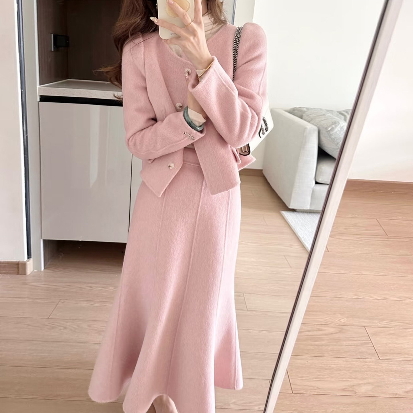 粉色小香风呢子套装女秋冬高级感千金气质名媛外套半身裙两件套,淘宝优惠券,粉丝福利购,淘宝优惠卷