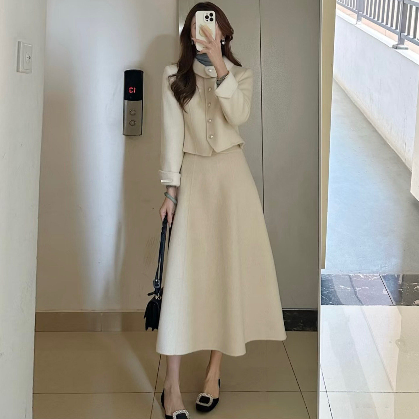 小个子轻熟风小香风白色毛呢外套A字半身裙气质名媛高端两件套装,淘宝优惠券,粉丝福利购,淘宝优惠卷