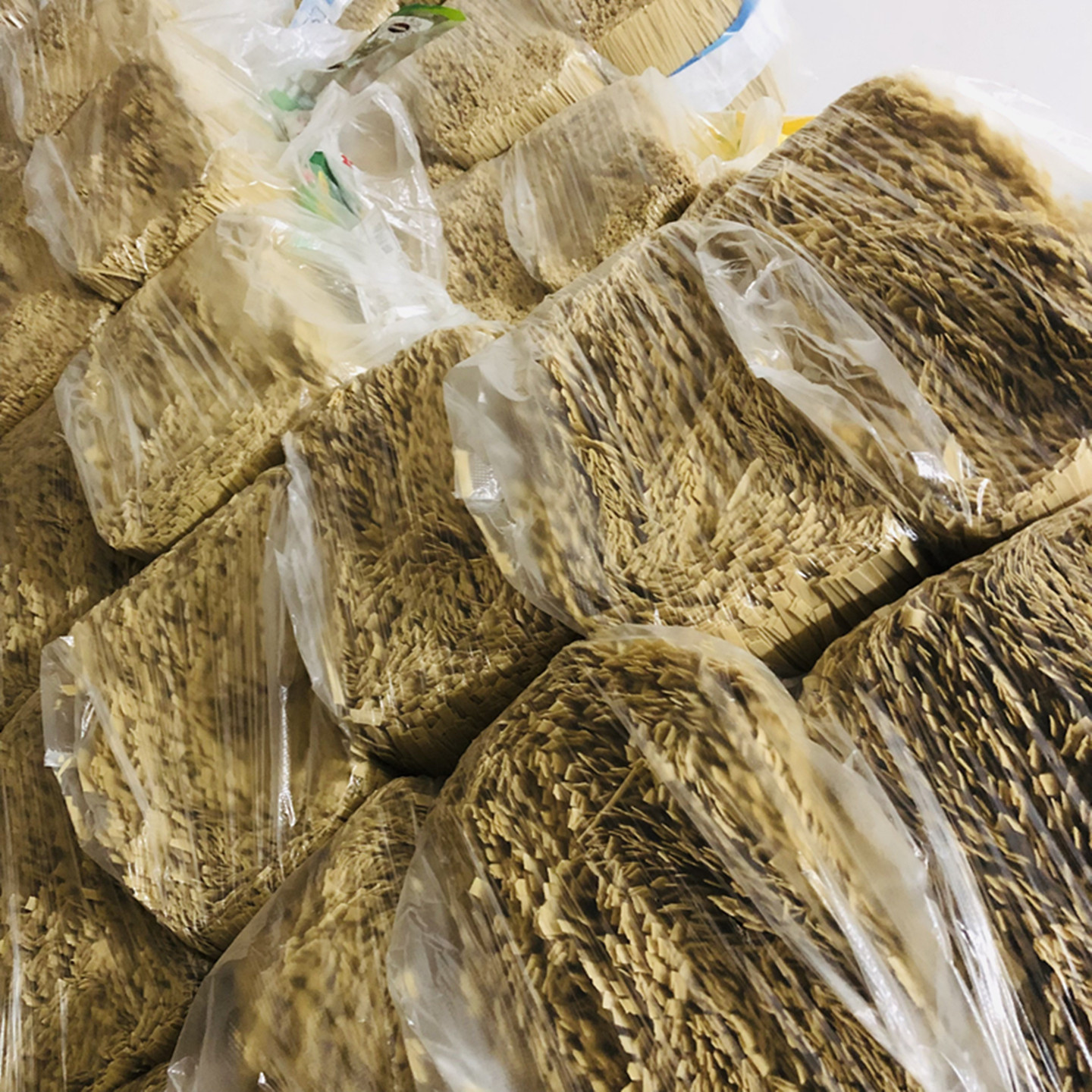 云南碱面面条镇雄特产麦子面5斤袋装宽面条碱水面挂面昭通手工面
