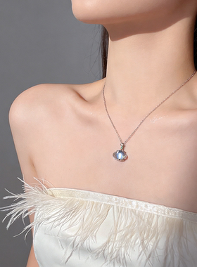 梦幻星球~蓝眼泪钛钢项链女轻奢小众精致设计感高级感锁骨链新款