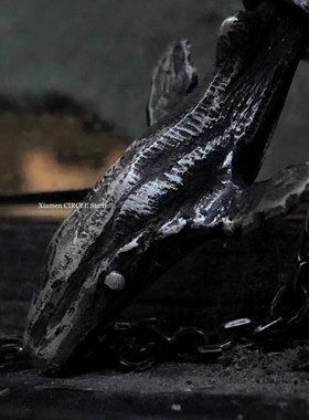 52赫兹银饰暗黑不规则肌理吊坠