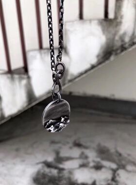 圆牌原创设计风暗黑银饰吊坠定制