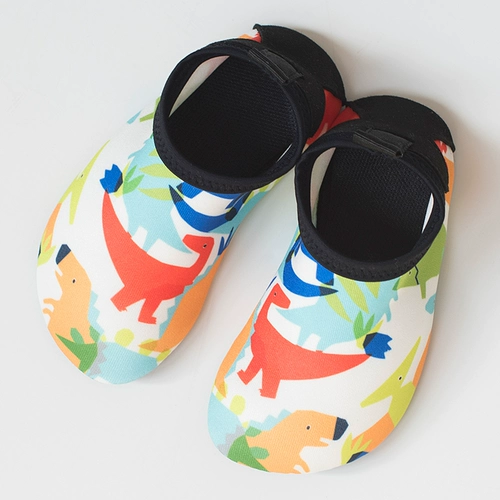 Детская пляжная пляж мягкие туфли для подводной обуви для обуви на открытые туфли для плавания, вовлеченные в боевые мальчики, сухое дыхание, легкий, анти -скользкий сопротивление