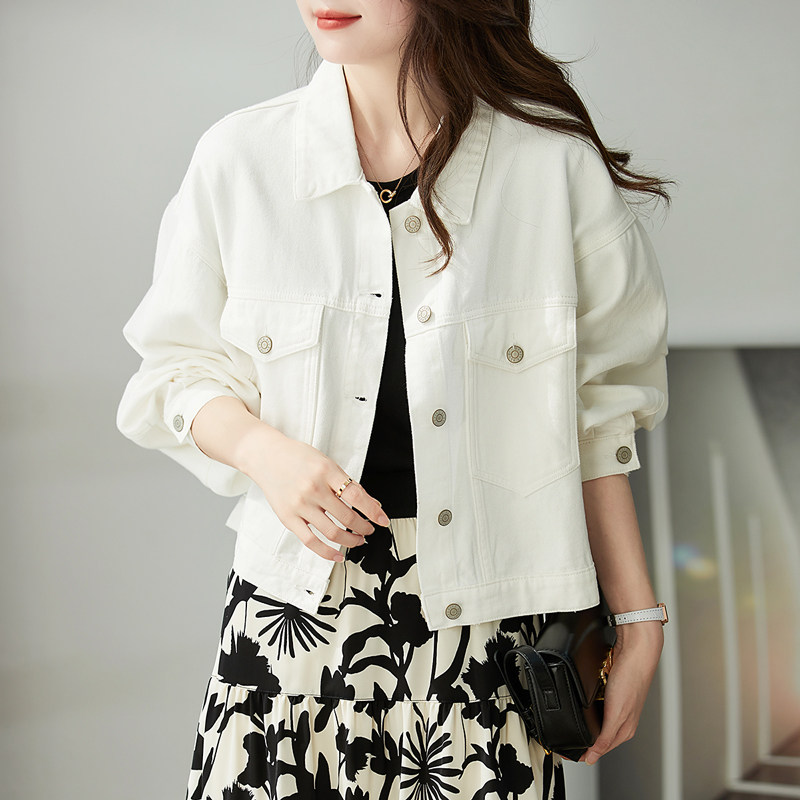 德玛纳2022新款女装秋季牛仔感夹克 德玛纳短外套