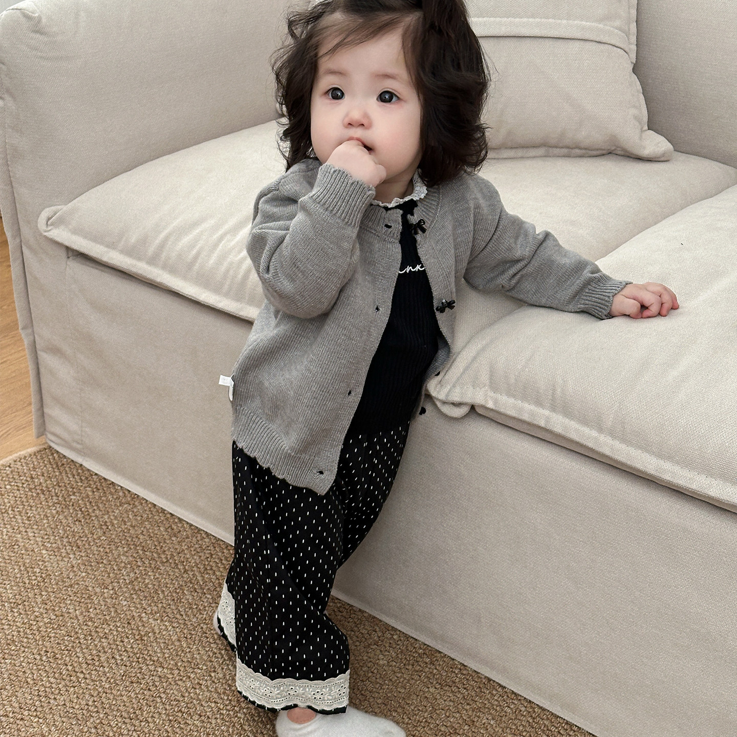 女宝宝春秋季套装婴儿时髦针织外套洋气打底衫花边长裤气质三件套,淘宝优惠券,粉丝福利购,淘宝优惠卷