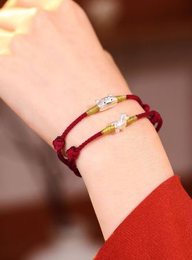 足银999三祥开泰手链马年生肖女款本命年红绳法棍猫小鱼转运招财