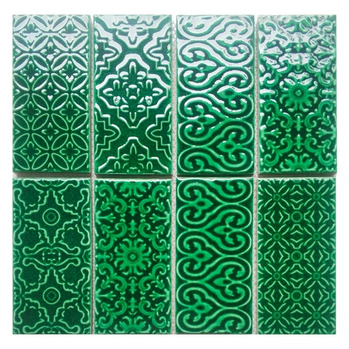 Простая длинная зеленая ретро-печь, изменяющая маленькие цветочные плитки, керамическая мозаичная ванная кухня кухня гостиная фоновая плитка стены