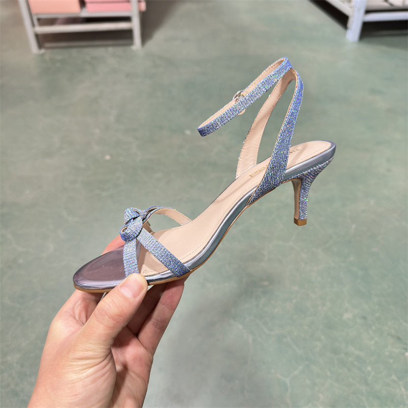 LR春夏一字扣带细跟搭裙子仙女凉鞋露趾显脚瘦高跟鞋LI260F02008,淘宝优惠券,粉丝福利购,淘宝优惠卷