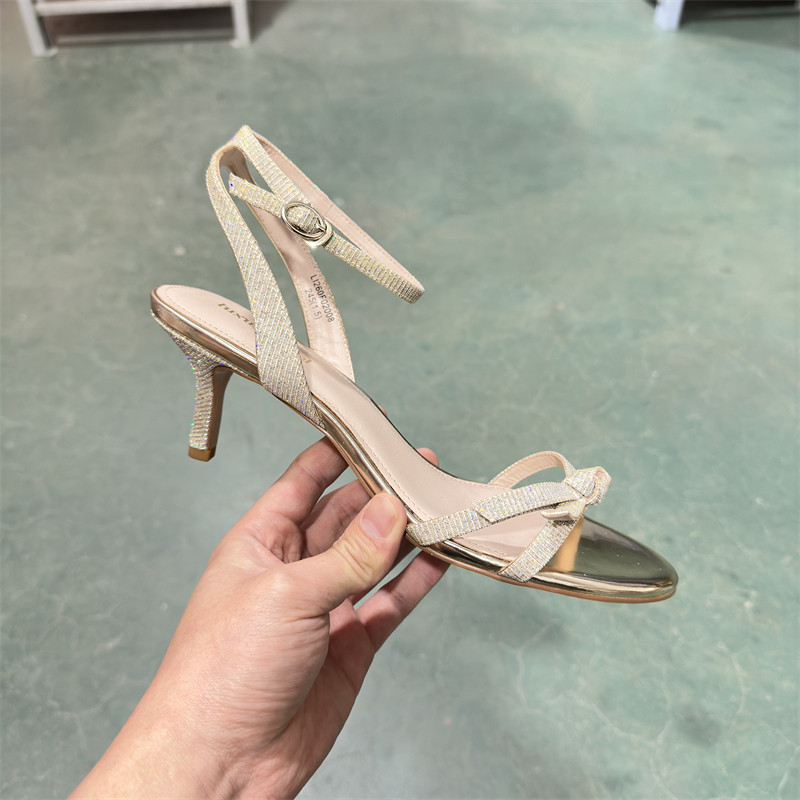 LR春夏一字扣带细跟搭裙子仙女凉鞋露趾显脚瘦高跟鞋LI260F02008,淘宝优惠券,粉丝福利购,淘宝优惠卷