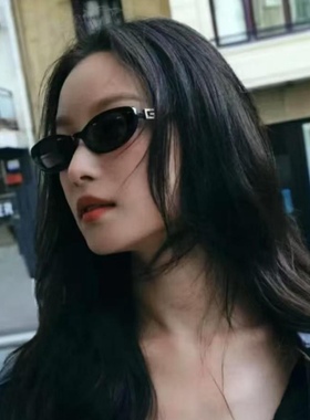 女款猫眼高级感墨镜防紫外线欧美