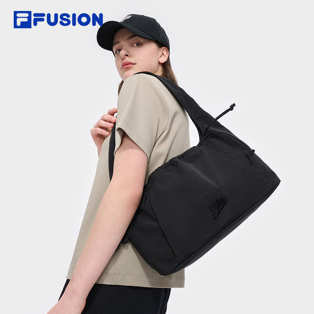 ກະເປົາຜູ້ຍິງ FILAFUSION