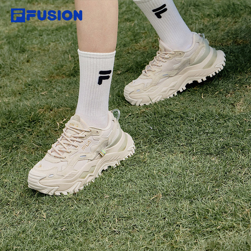 FILA FUSION斐乐潮牌硬糖鞋轻便女鞋运动鞋增高厚底老爹鞋跑步鞋_虎窝淘