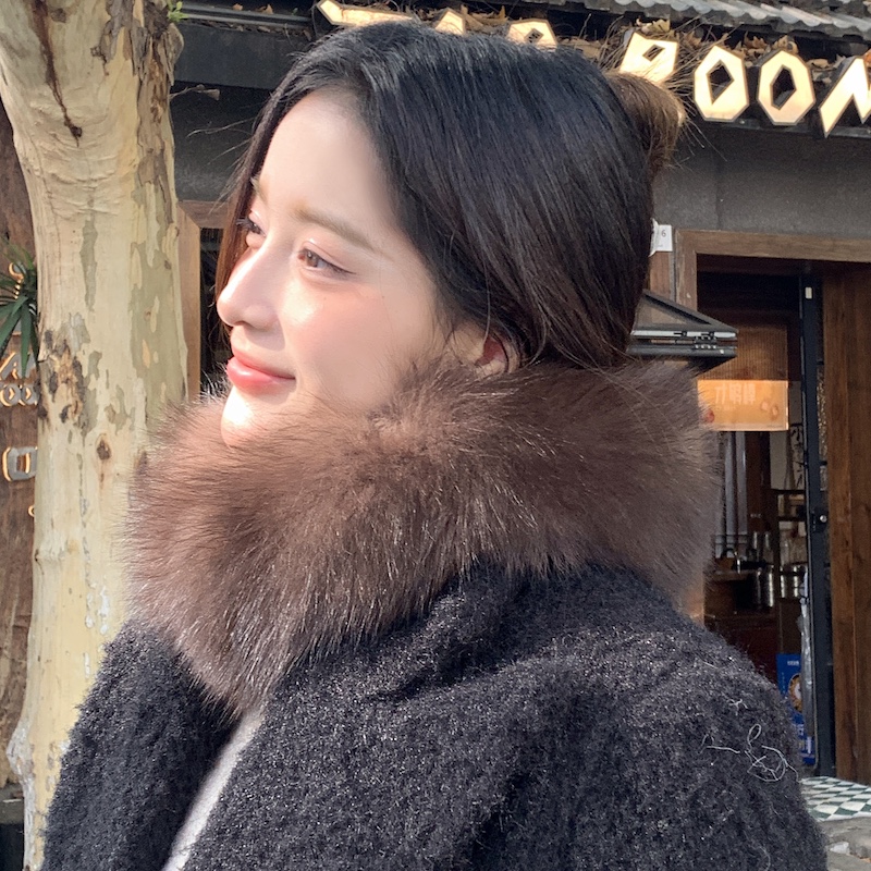 真狐狸毛皮草围巾女秋冬新款韩版高级感保暖加厚护颈双面毛毛围脖 - 图2