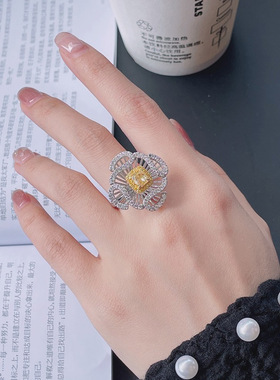 设计师高级定制款阿斯切黄钻戒指 微镶满钻四叶草花朵开口女指环