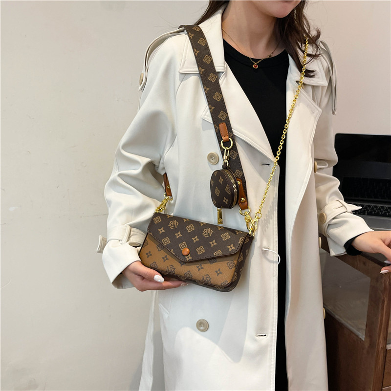 三合一斜挎小包包女2025新款高级感信封包复古百搭单肩链条小方包,淘宝优惠券,粉丝福利购,淘宝优惠卷