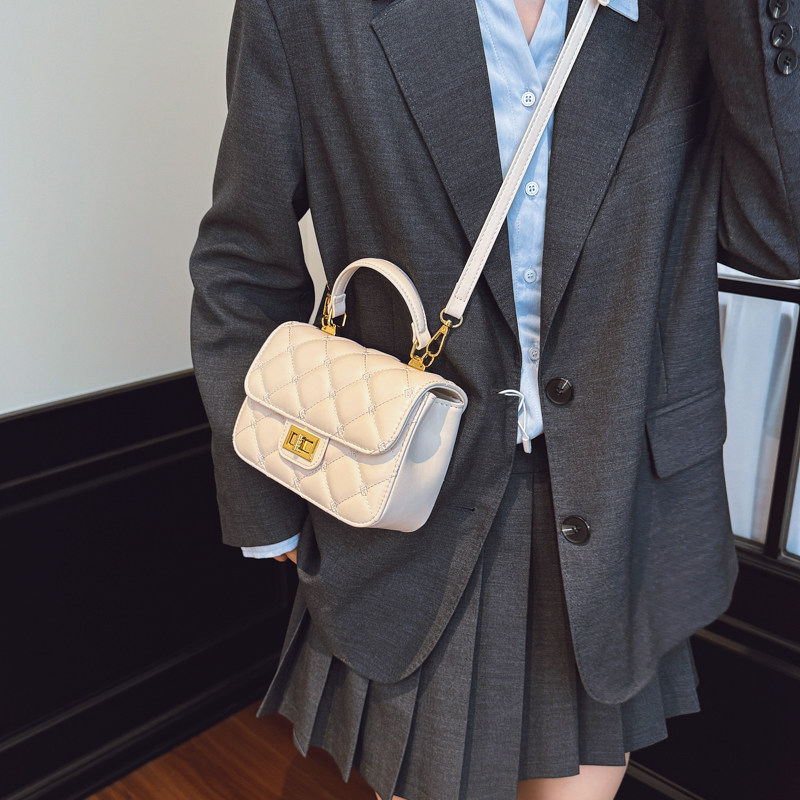 迷你手拎小方包菱格女包包2025新款时尚小香风单肩韩版百搭斜挎包,淘宝优惠券,粉丝福利购,淘宝优惠卷
