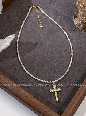 十字架项链女款2025新款气质珍珠颈链适合夏天卫衣链配饰品锁骨链