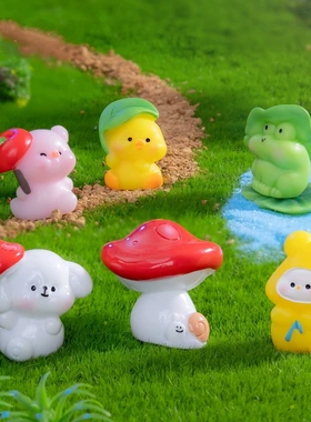 微景观可爱撑伞小黄鸭青蛙小猪公仔造景diy雨天小动物迷你小摆件