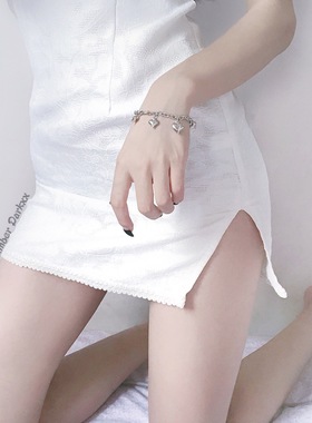 爱心吊饰酷帅风不褪色手链