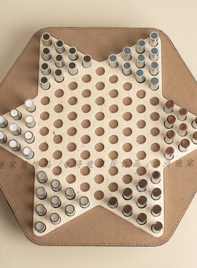 现代轻奢马毛皮革胡桃木棋盘小狗烛台书档烟缸相框样板间软装摆件