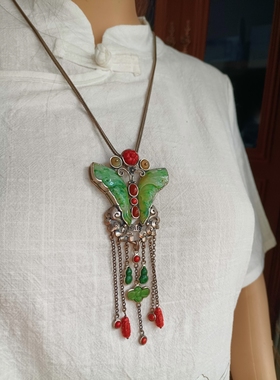 黄加绿红塑料，吊坠