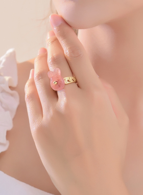 纯然女草莓晶可爱戒指原创设计