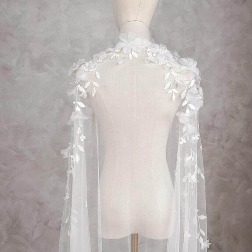 欧美简约婚纱披肩拖尾立体花朵叶子蕾丝手工缝珠旅行影楼拍照造型,淘宝优惠券,粉丝福利购,淘宝优惠卷