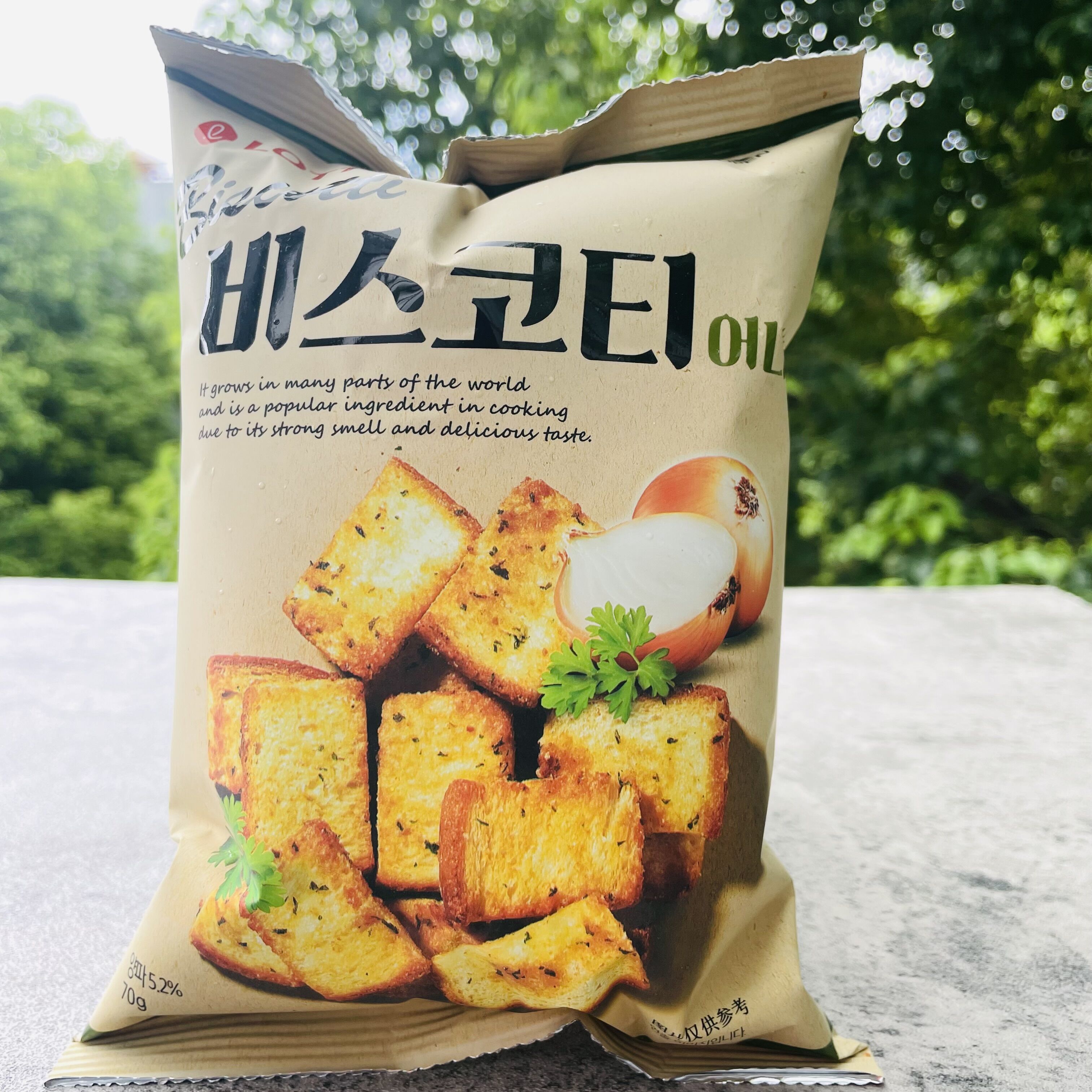 LOTTE biscotti韩国乐天烤面包片披萨味/葱香蒜香70g零食休闲小吃 - 图2